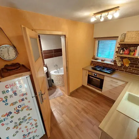 Jakub - Cervena Veza * Banka