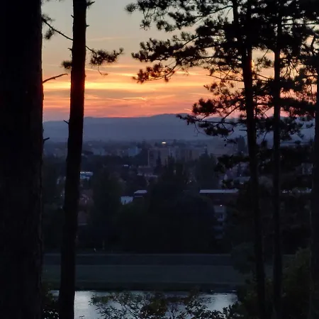 Jakub - Cervena Veza Hébergement de vacances